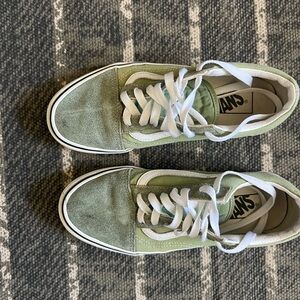 Women Vans